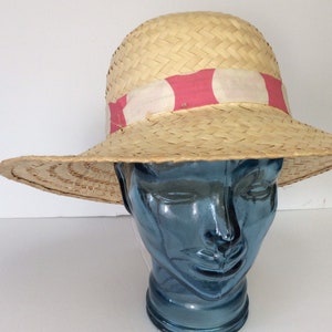 Natural Woven Straw Hat/Vintage Woven Straw Hat/ Straw Hat with Ribbon