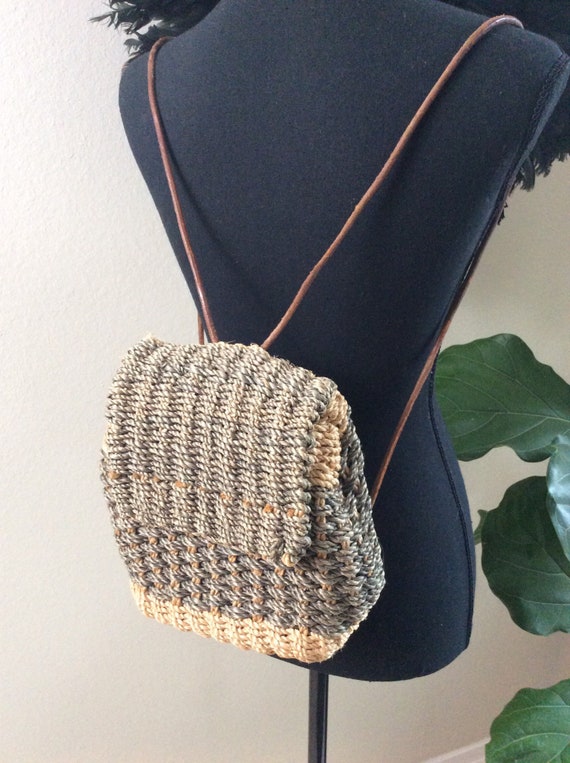 Vintage Straw Purse/Woven Straw Back Pack/Woven St