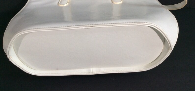 Vintage White Leather Handbag/ Vintage Leather Shoulder Bag image 8