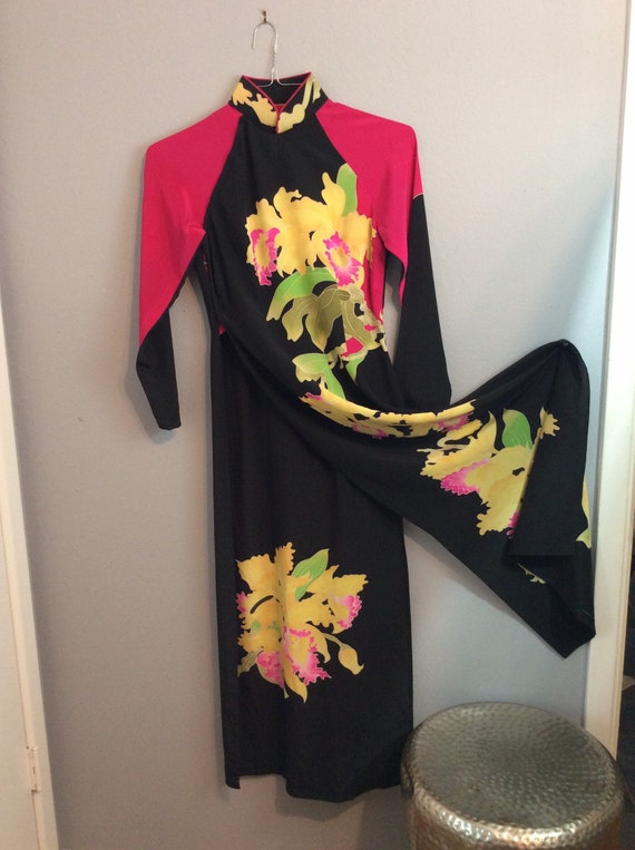 Ao Dai Dress/ Vietnamese Dress/ Cheongsam/ Asian D