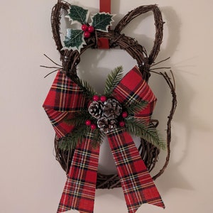Rustic Country Christmas Kitty Cat Wreath Winter Wreath Cat Wreath Cat Lover Gift Rustic Kitty Pine and Holly Wreath Holiday Wreath