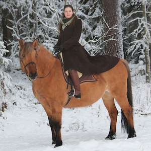 Hooded dovetail jacket, wool