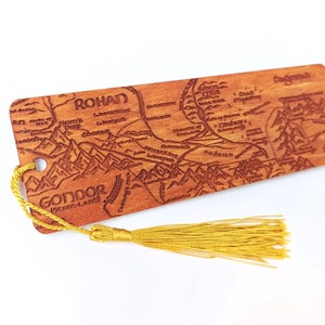 Houten bladwijzer Lord of the Rings, kaart van Middle Earth aangepast cadeau, gepersonaliseerd LOTR-cadeau, fantasiedecor
