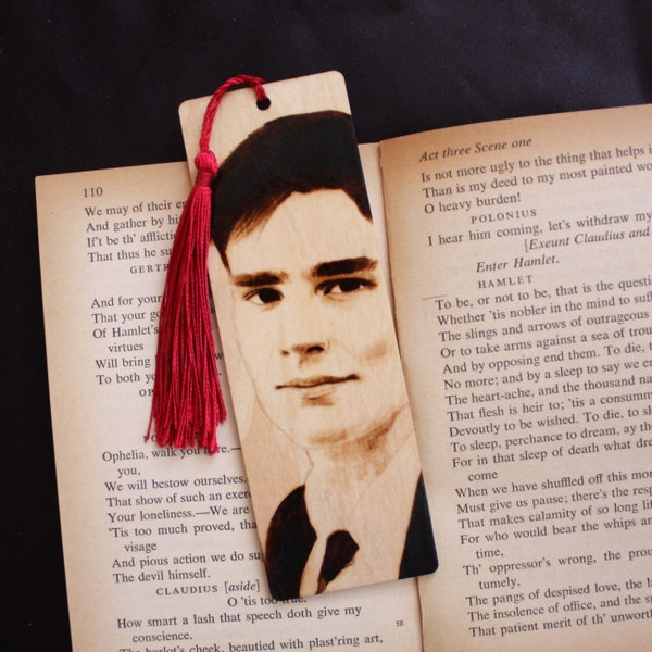 Dead Poets Society Wooden Bookmark, Neil Perry, Dark Academia aesthetic, Personalized gift for art lovers, bookish Pyrography art