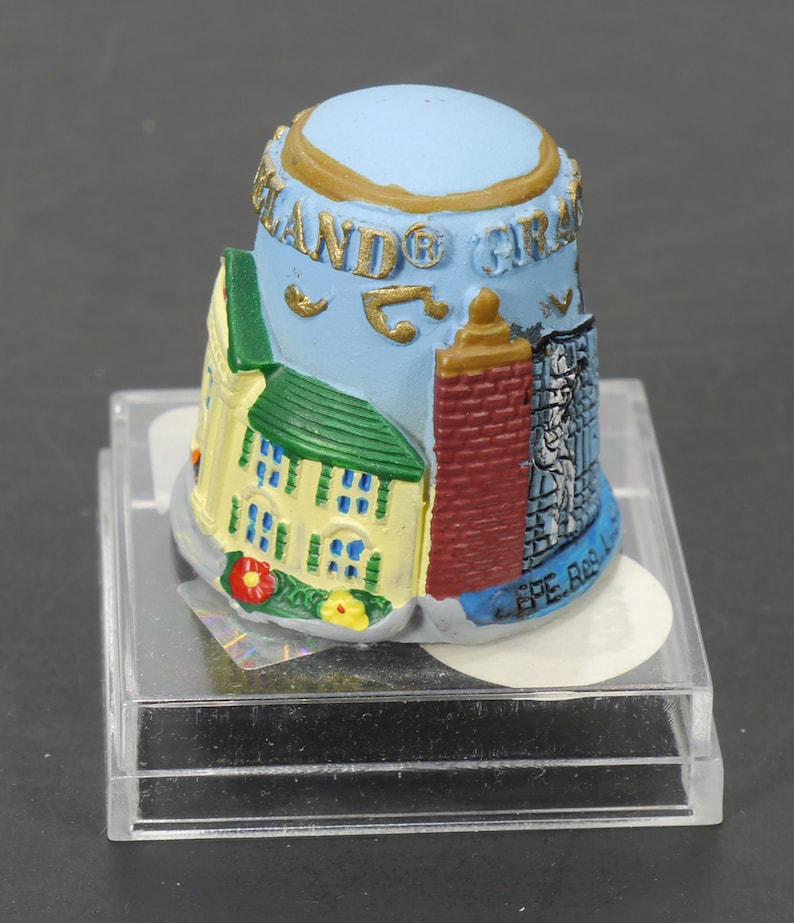 Collectible Graceland Thimble - Elvis Presley - Souvenir Thimble - Thimble Collection - Sewing Thimble - Graceland Souvenir Thimble bild 3