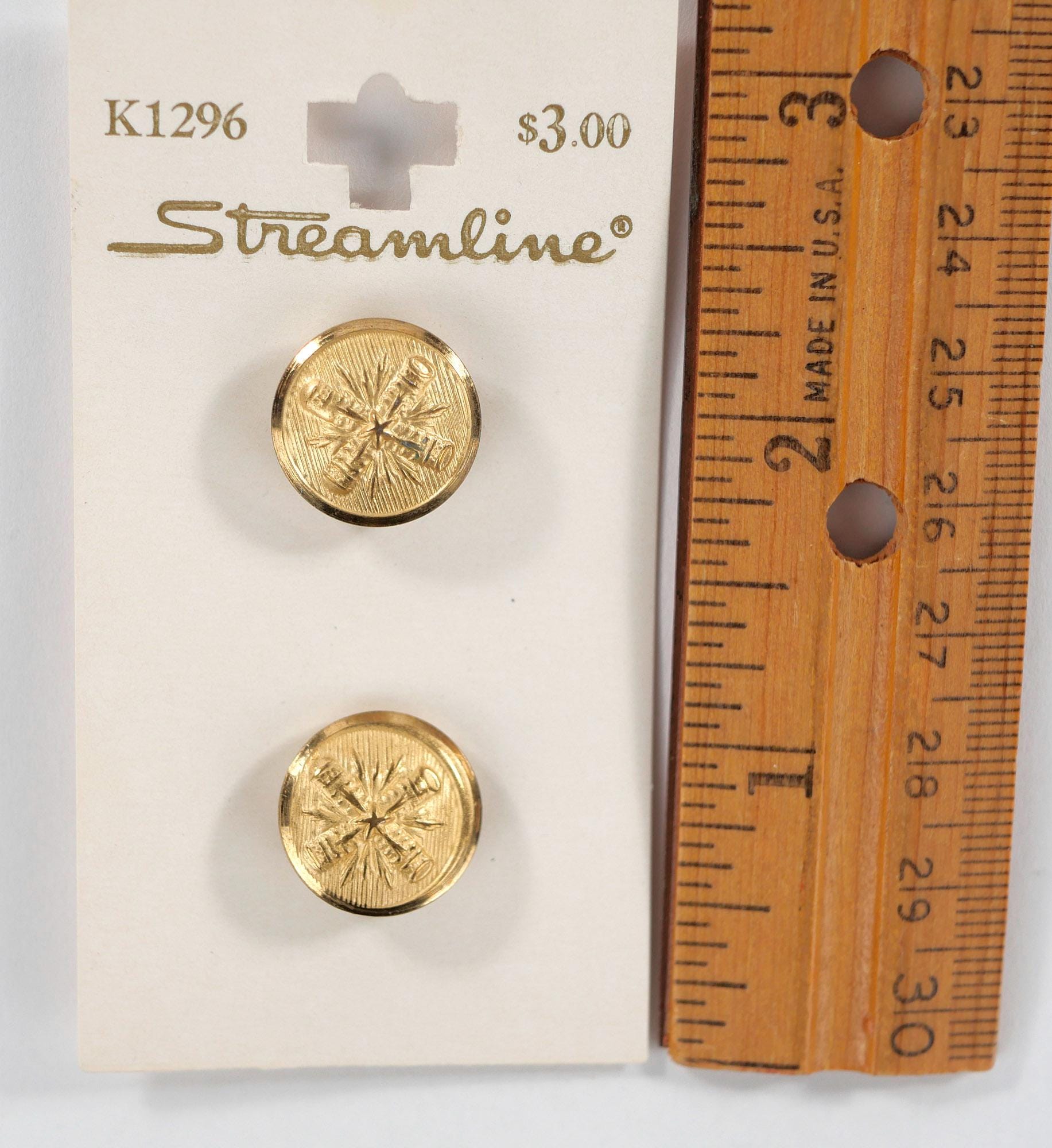 Stream Line Gold Buttons Vintage Lot of 19 Gold Tone Buttons - Sets/singles/carded - Streamline ...
