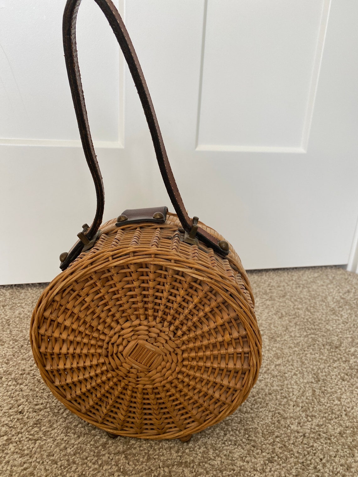 Vintage round wicker purse with leather accents | Etsy