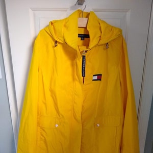 Tommy hilfiger yellow raincoat online