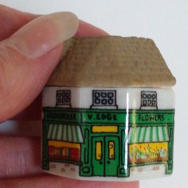 WADE Whimsey-on-Why Village, Miniature Ceramic Greengrocer Shop, Wade of England