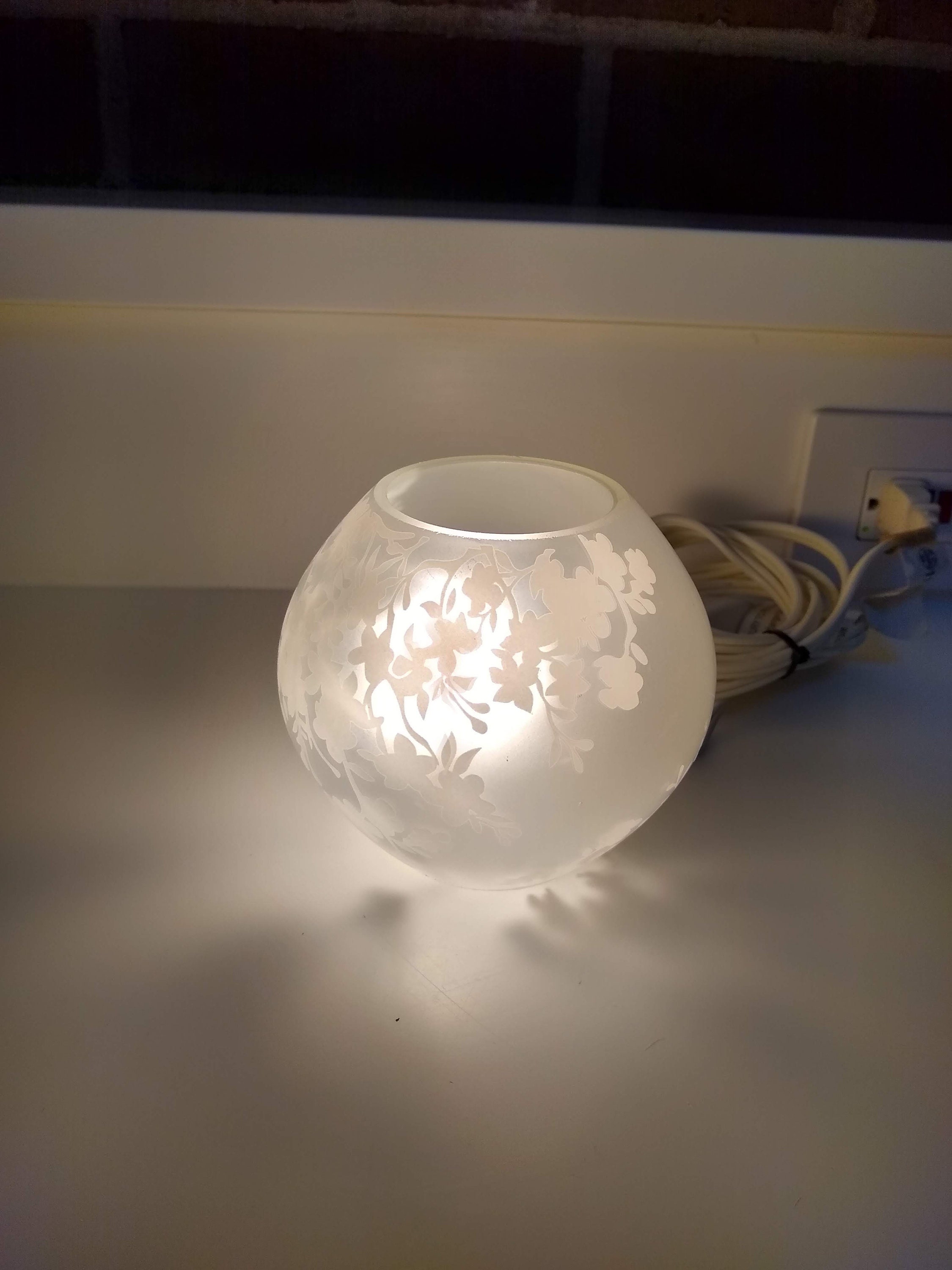 Ikea knubbig gold 2025