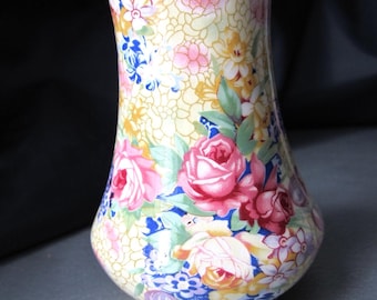 Royal Winton Grimwades Ltd. 1995, Chintz Welbeck Pattern Vase