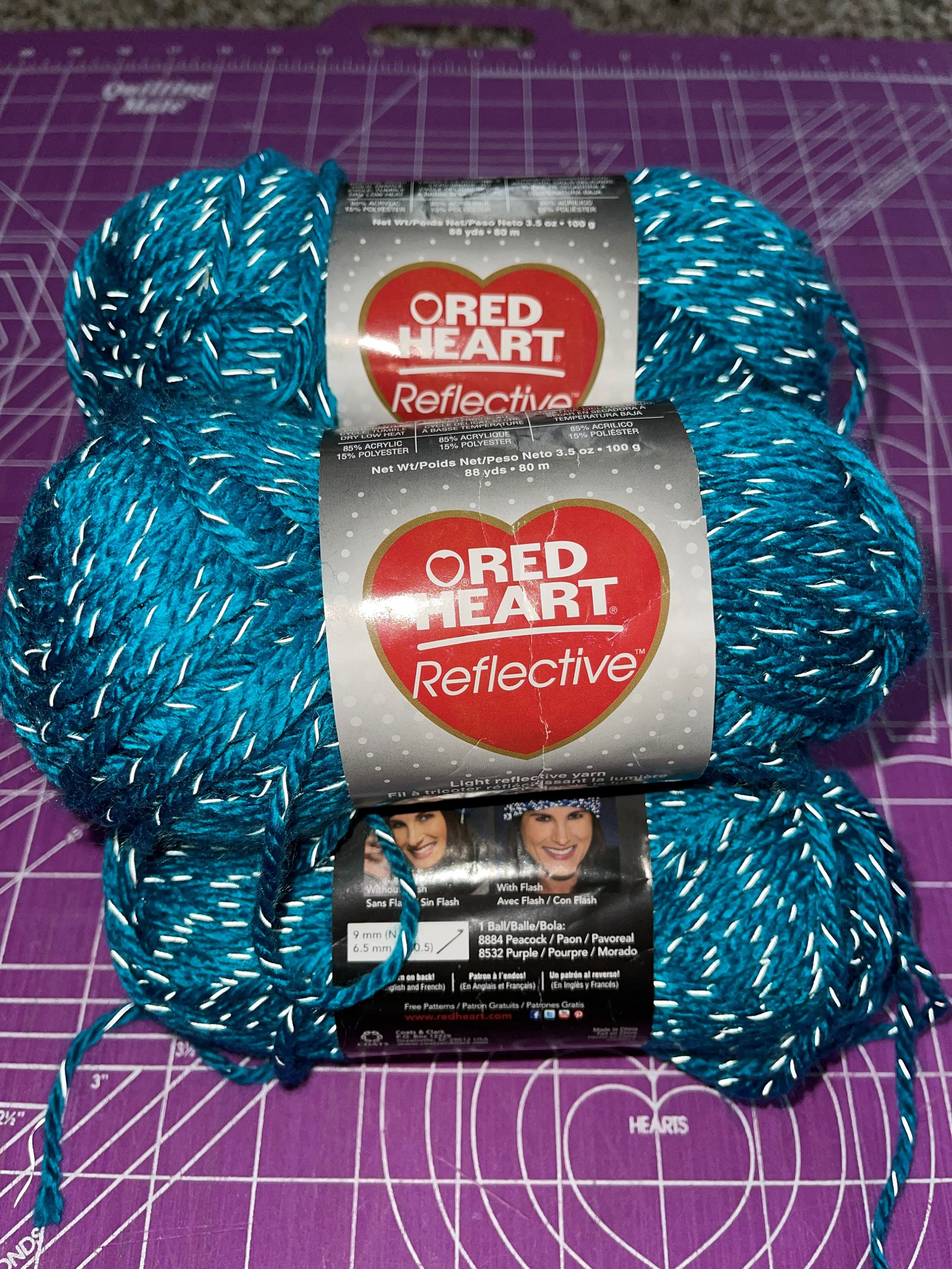 5 Pack of Red Heart Reflective Peacock 