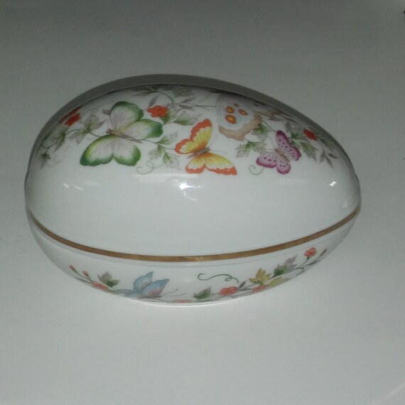 1979 Avon Egg shaped Trinket Dish with Butterflies - image 4