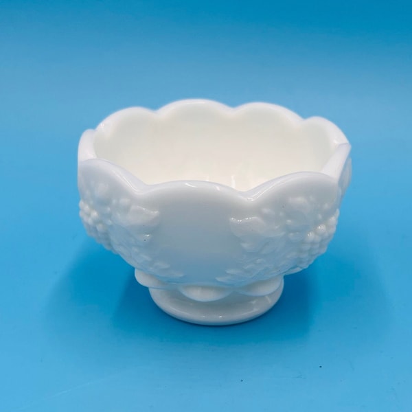 Westmoreland Milk Glass Grape Pattern Etsy