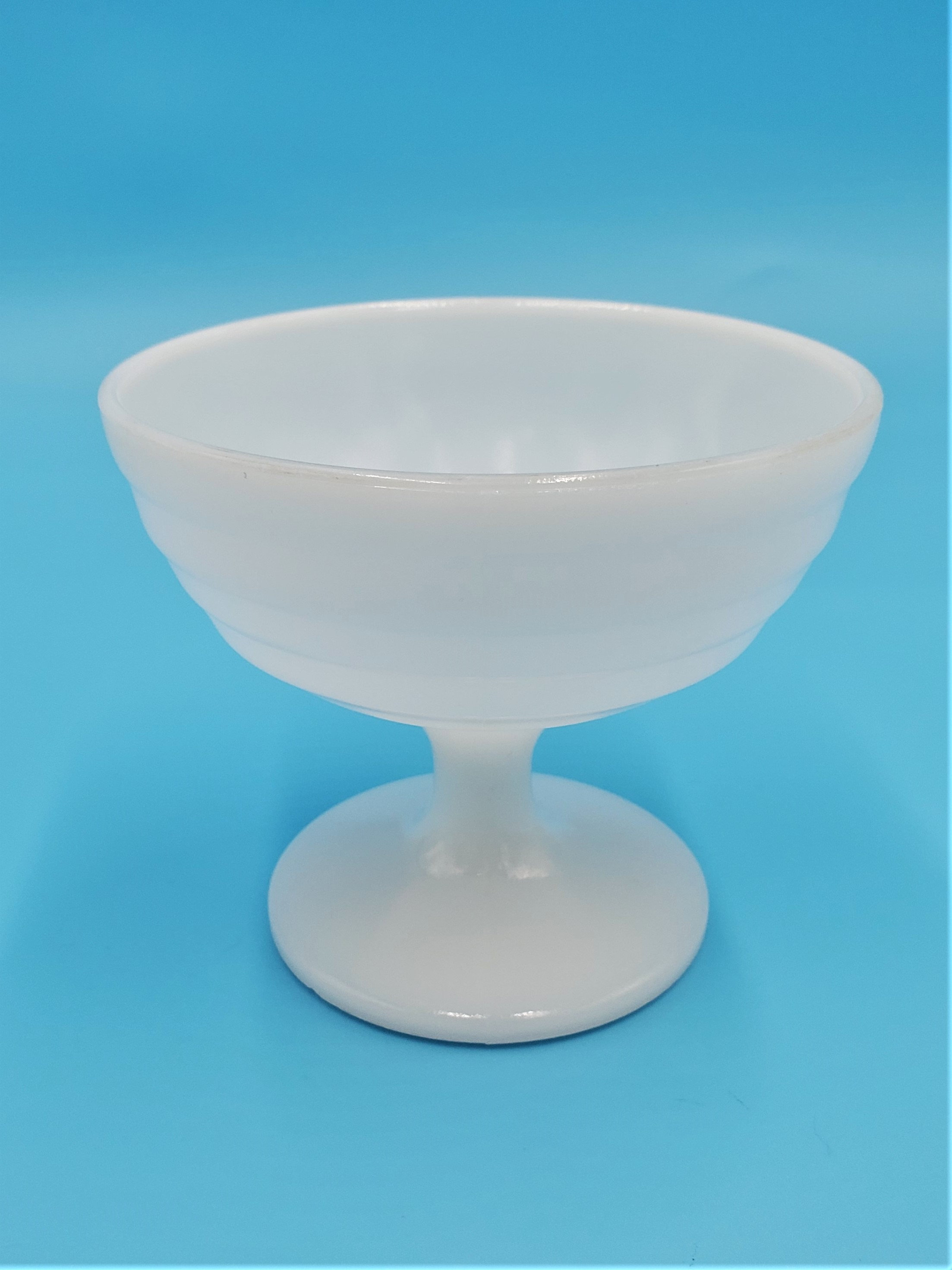 Hazel Atlas Moderntone Platonite Milk Glass Sherbet Cups; Milk 