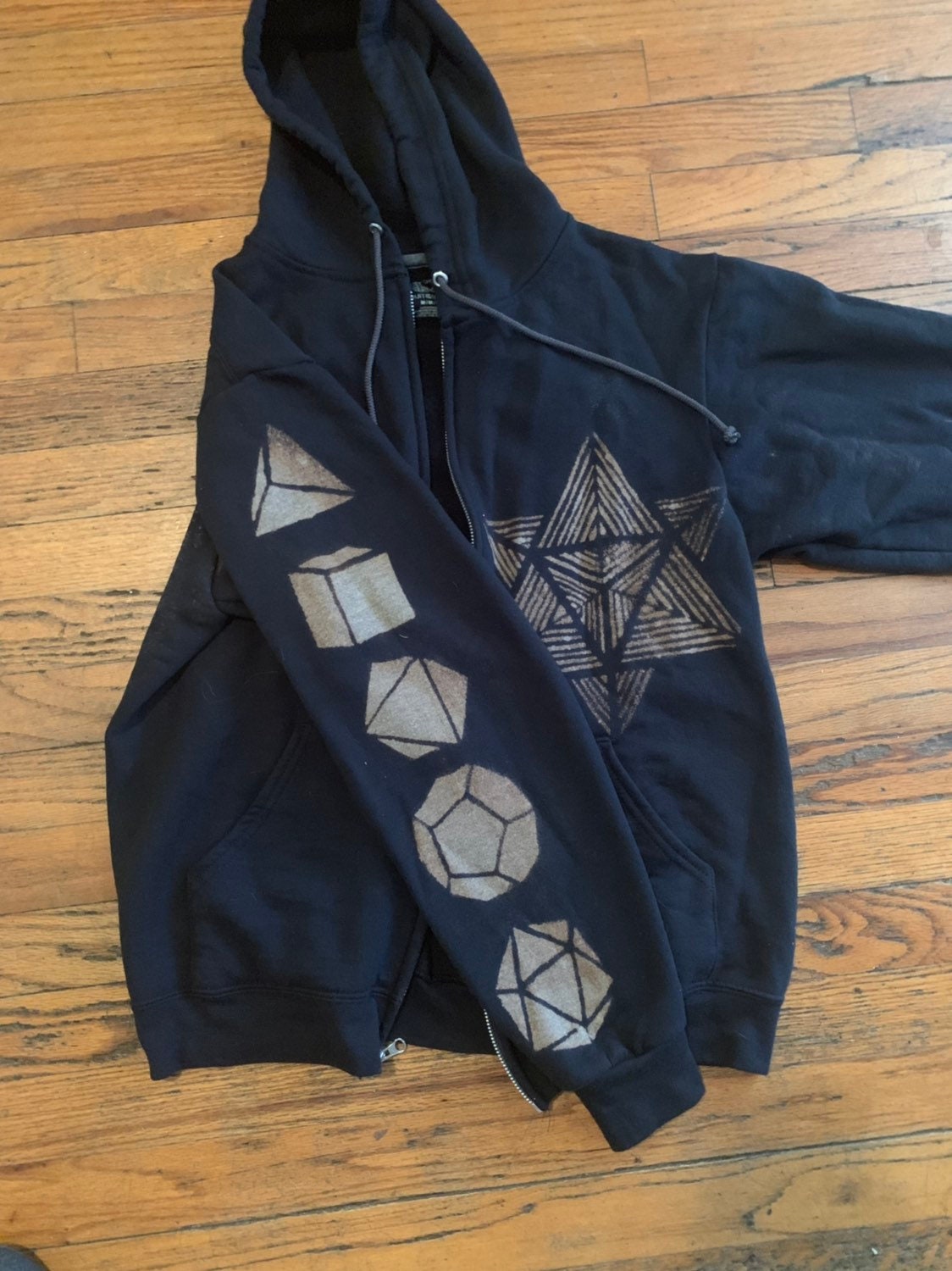Tipper Hoodie