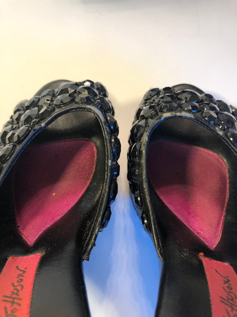 black mules size 6