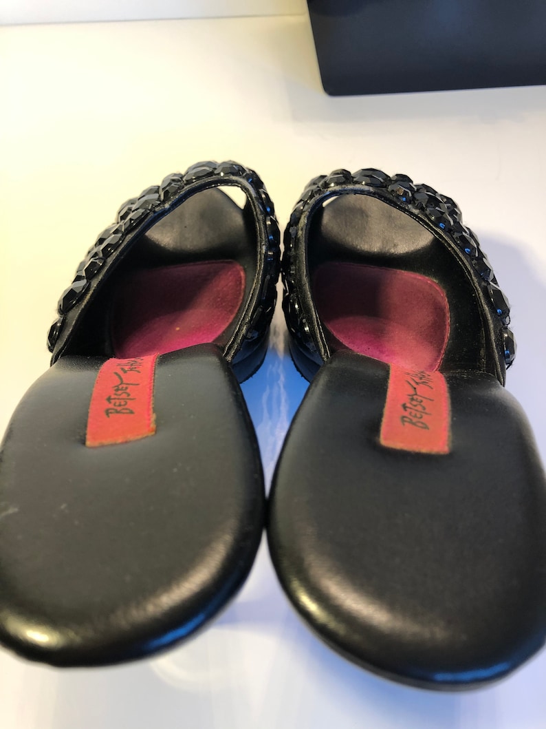 black mules size 6