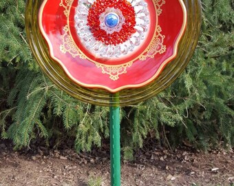 Red & Gold Garden Flower