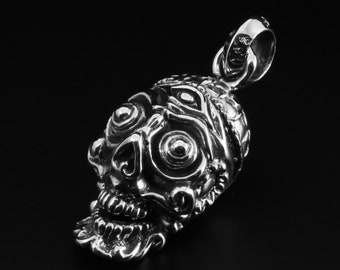 Tibetan Skull Pendant/Tibetan Skull Jewelry/Silver Pendant/Designer Pendant/Designer Jewelry/Hand Made Jewelry/Unique Pendant/Skull Pendant