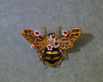 Elegant Vintage Enamel Crystal  Bee Brooch Crystal Insects Brooch Pin Gift for Her