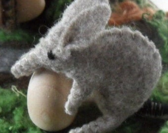 Bilby - Wool Felt Toy Australian Animal - Softie Plush Sewing Pattern - Waldorf, Montessori, Steiner, Hand Made Easter - Christmas DIY pdf,