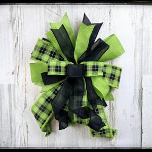 St. Patricks Day Bow, St. Patricks Lantern Bow, St. Patricks Wreath Bow, Mailbox Bow, Wired Ribbon Bow, Green Plaid St. Patricks Day Decor
