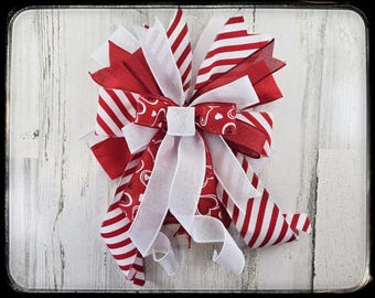Valentines Day Wired Ribbon Bow, Heart Print Decor, One of a Kind Special