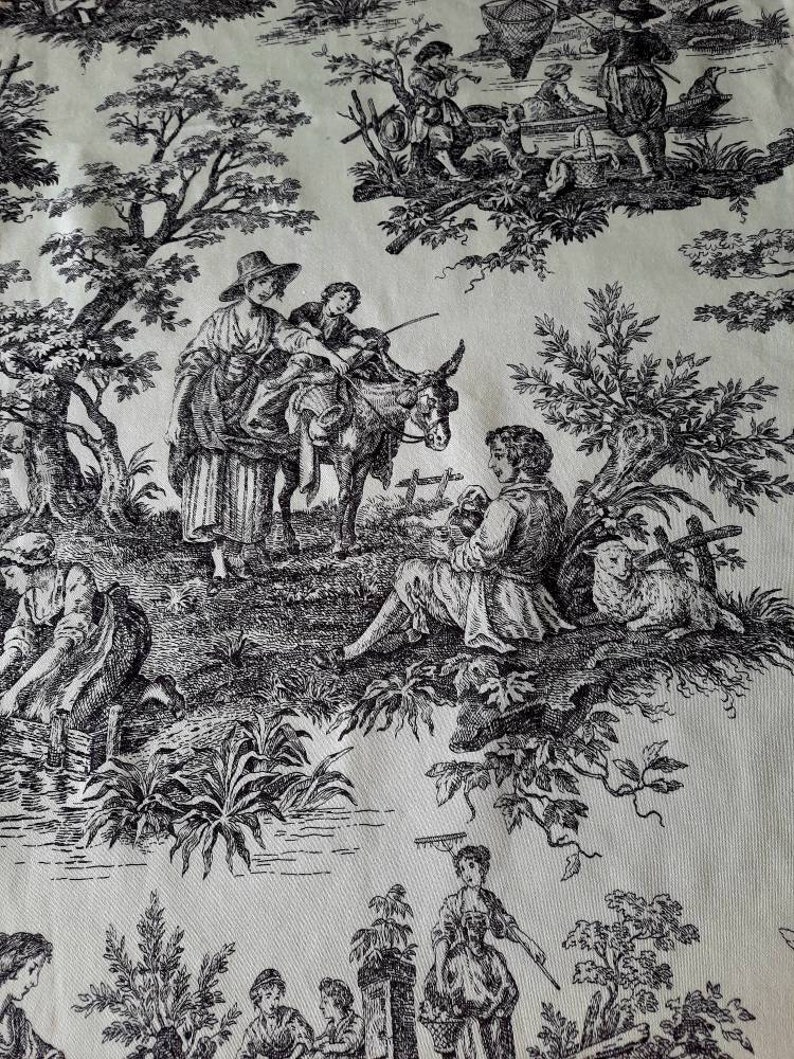 Toile de Jouy, Table runner, Linen table runner, 100% linen,table runner, French country rustic, shabby chic, handmade image 5