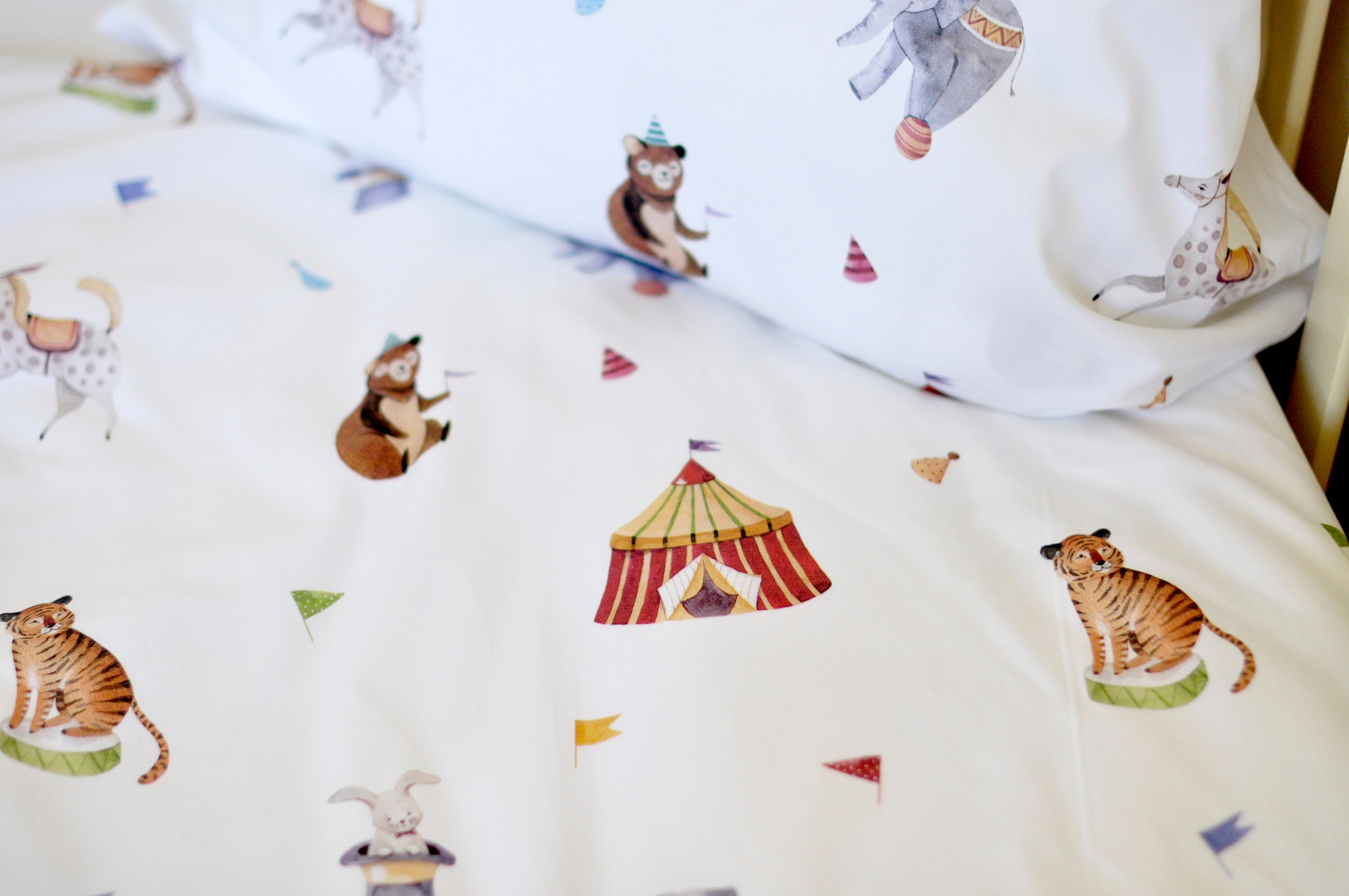Circus crib bedding Horse bedding Toddler duvet cover | Etsy