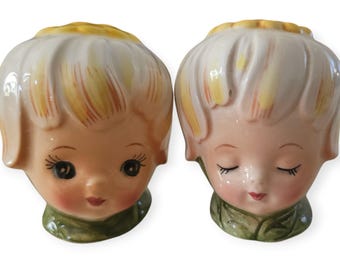 Vintage Lefton Thumbelina Honeybun Ceramic Salt Pepper Shakers 1771