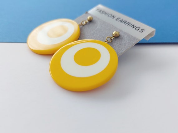 Yellow and White Circle Earrings, Large Plastic D… - image 5