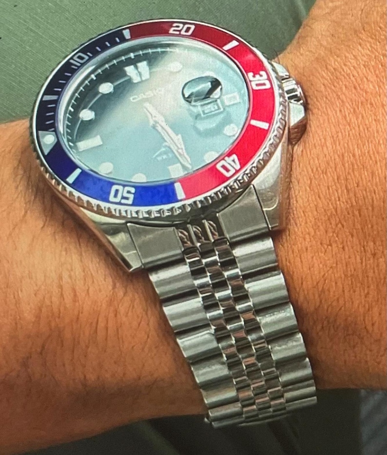 Casio MDV106B-2AVCF, PEPSI, Duro, men's silver S/Steel watch, 200-meter WR custom, anti-reverse Bezel image 1