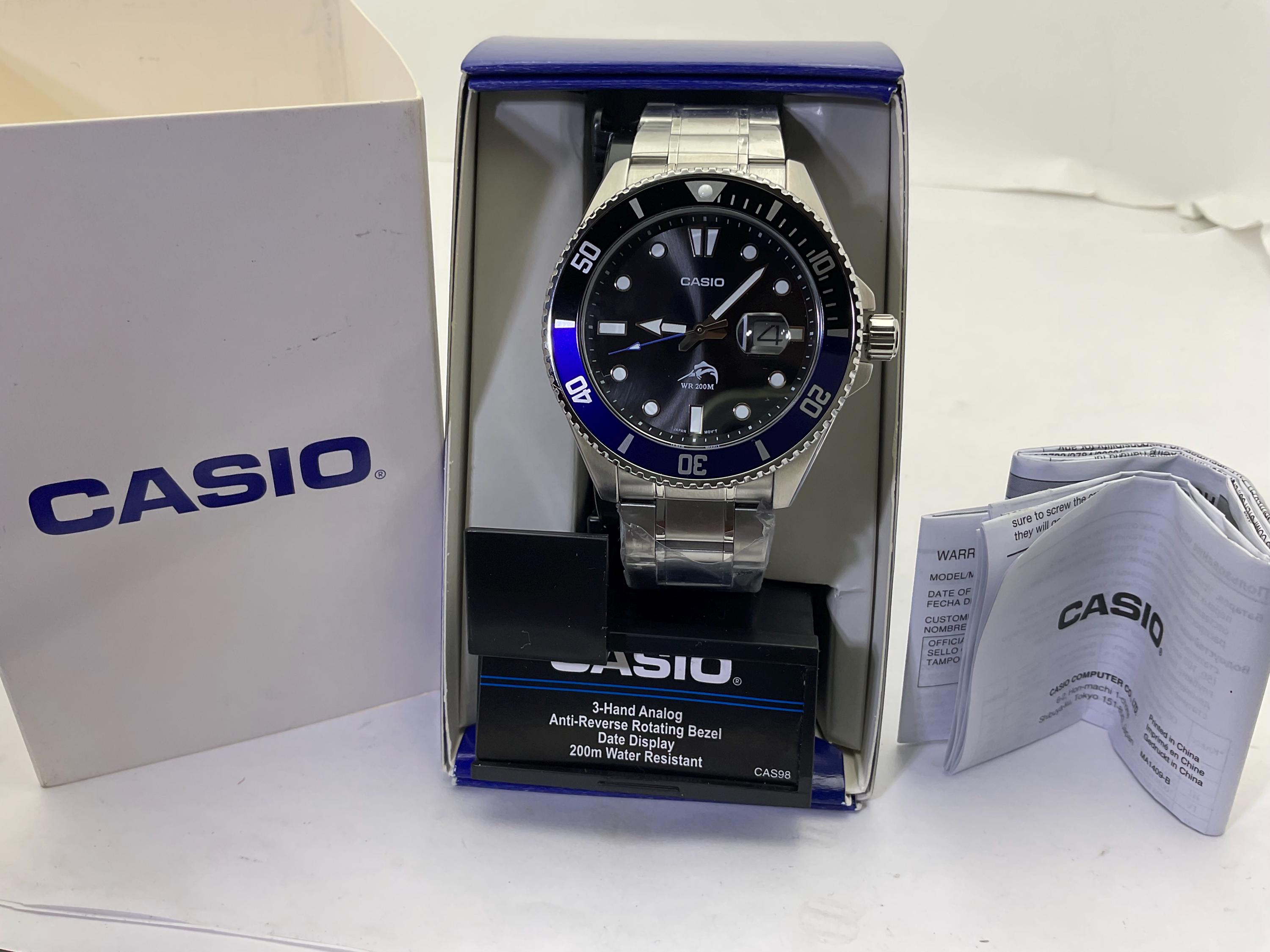 Casio MDV106-1AB, Duro, Men's Silver S/steel Watch, 200-meter WR
