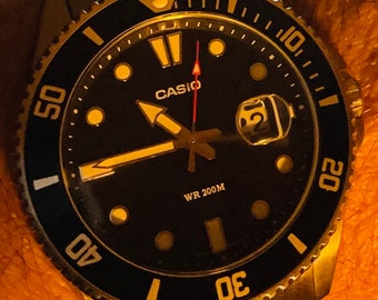 Casio MDV107D-1A1VDF, Custom Magnifier Window, S/steel Watch, 200