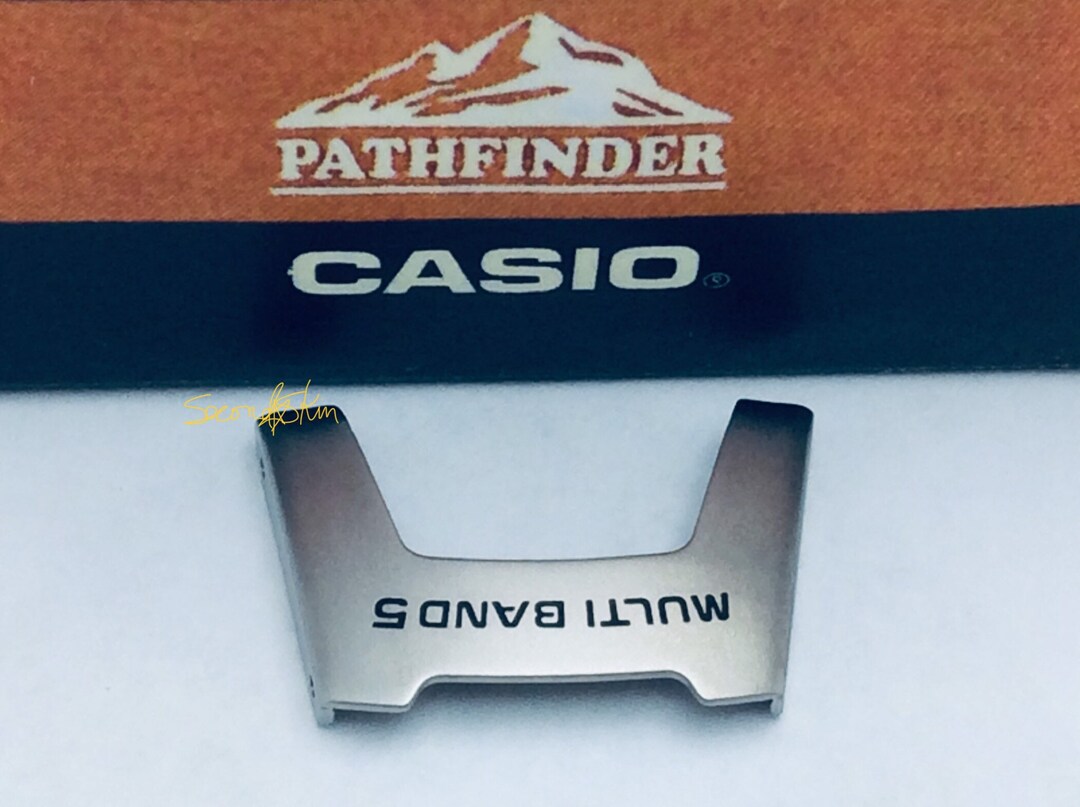 Casio pathfinder paw1300 watch band replacement hot sale