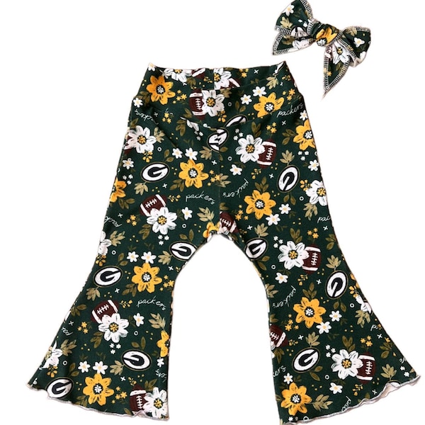 Green Bay Packers Flare Pants   {baby, toddler, girl + doll sizes}
