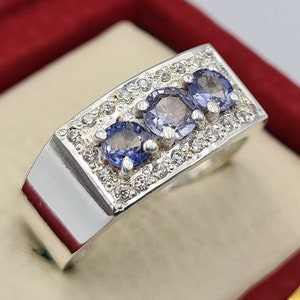 Beautiful Anniversary Gift Super Clean Clear Blue Sapphire Band Natural Ceylon Sapphire Stone White Zircon Around Big Stones Valentines day