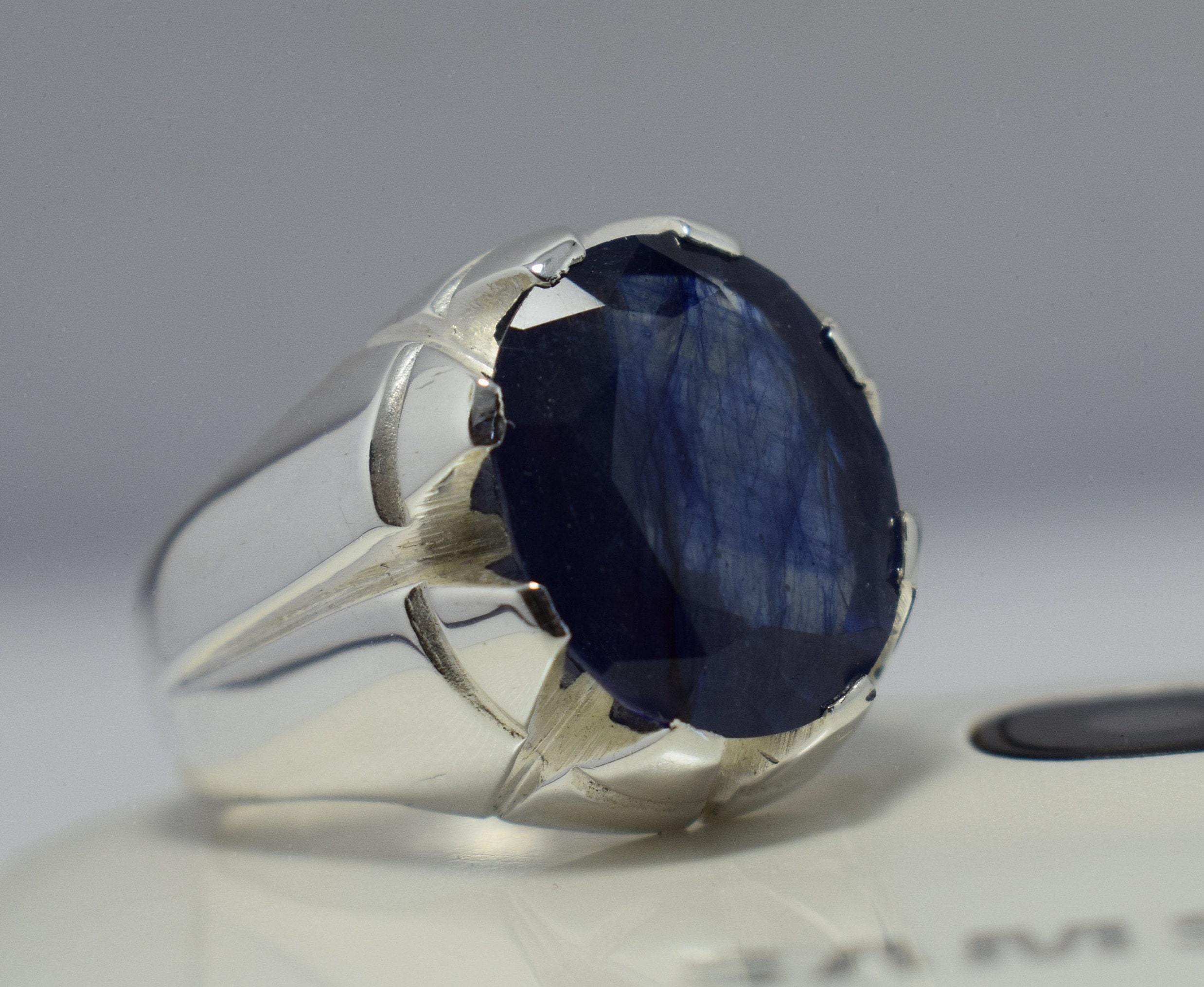 Men's natural blue sapphire ring deals