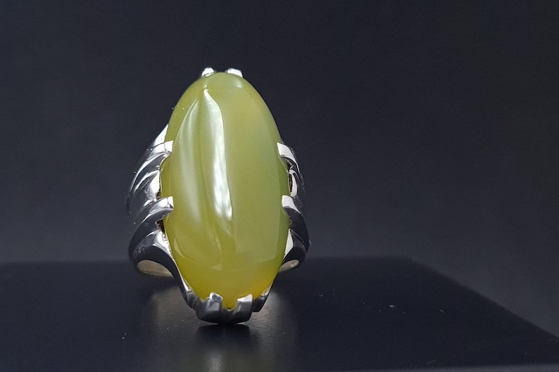 Handmade Yellow Green Agate Ring, 925 Sterling Silver, Imran Khan Design image 3