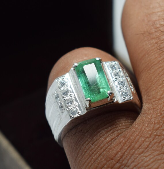 Esmeralda gemstone 2024