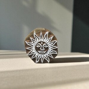 Fair Trade Sun Face Wooden Printing Block, Indian Textile Stamp (10cm)