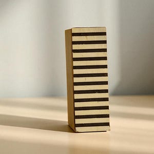 Dunne ononderbroken lijnen rand handgesneden Indiaas houten drukblok; textielstempel; aardewerk stempel,