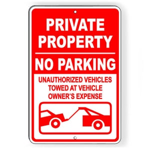 Private Property No Parking Vehicles Towed Sign / Decal  SPP006 / Magnetic Sign