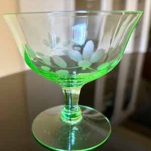 Green Uranium Depression Glass Etched Dessert Sherbert Bowls, Set of 4