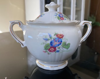 Azucarero con tapa y asas con diseño floral de Santa Rosa de Syracuse