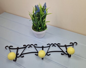 Vintage French Atomic 3 hook coat rack 1950s Yellow plastic and metal hooks Sturdy 3 peg coat rack Retro wall hooks Coat hat rack Coat hooks