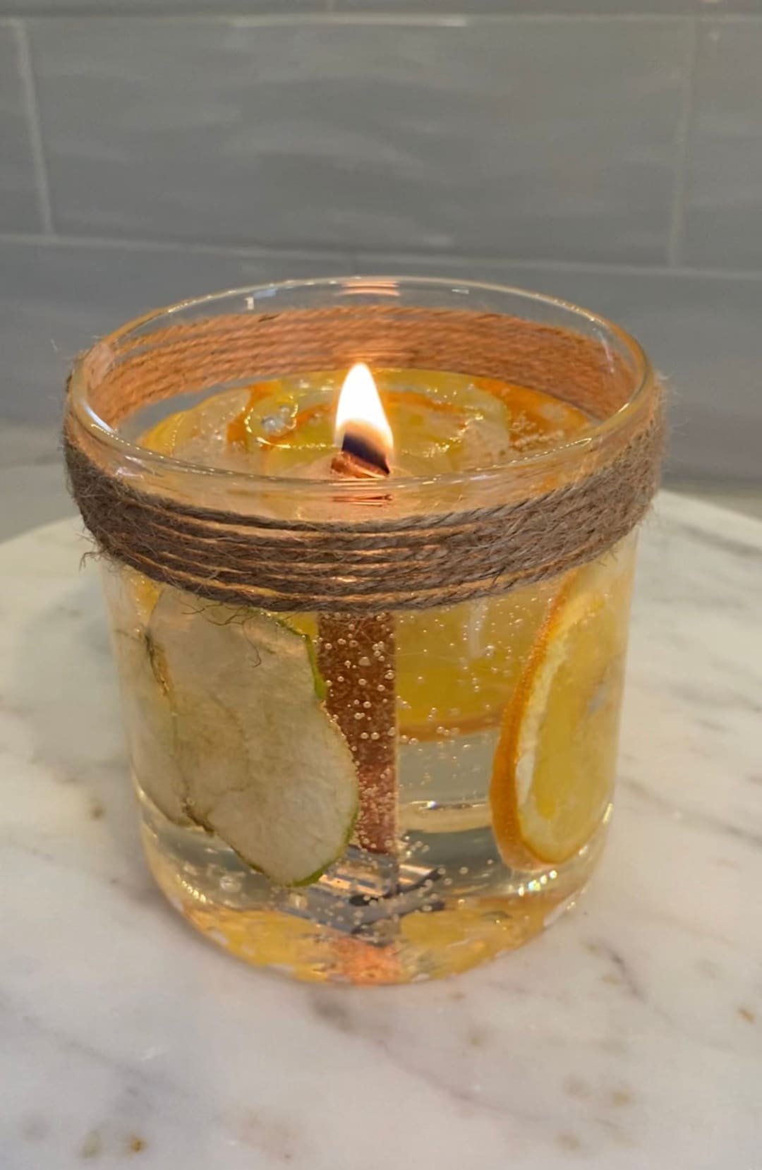 Clear Gel Candle With Dried Fruit 