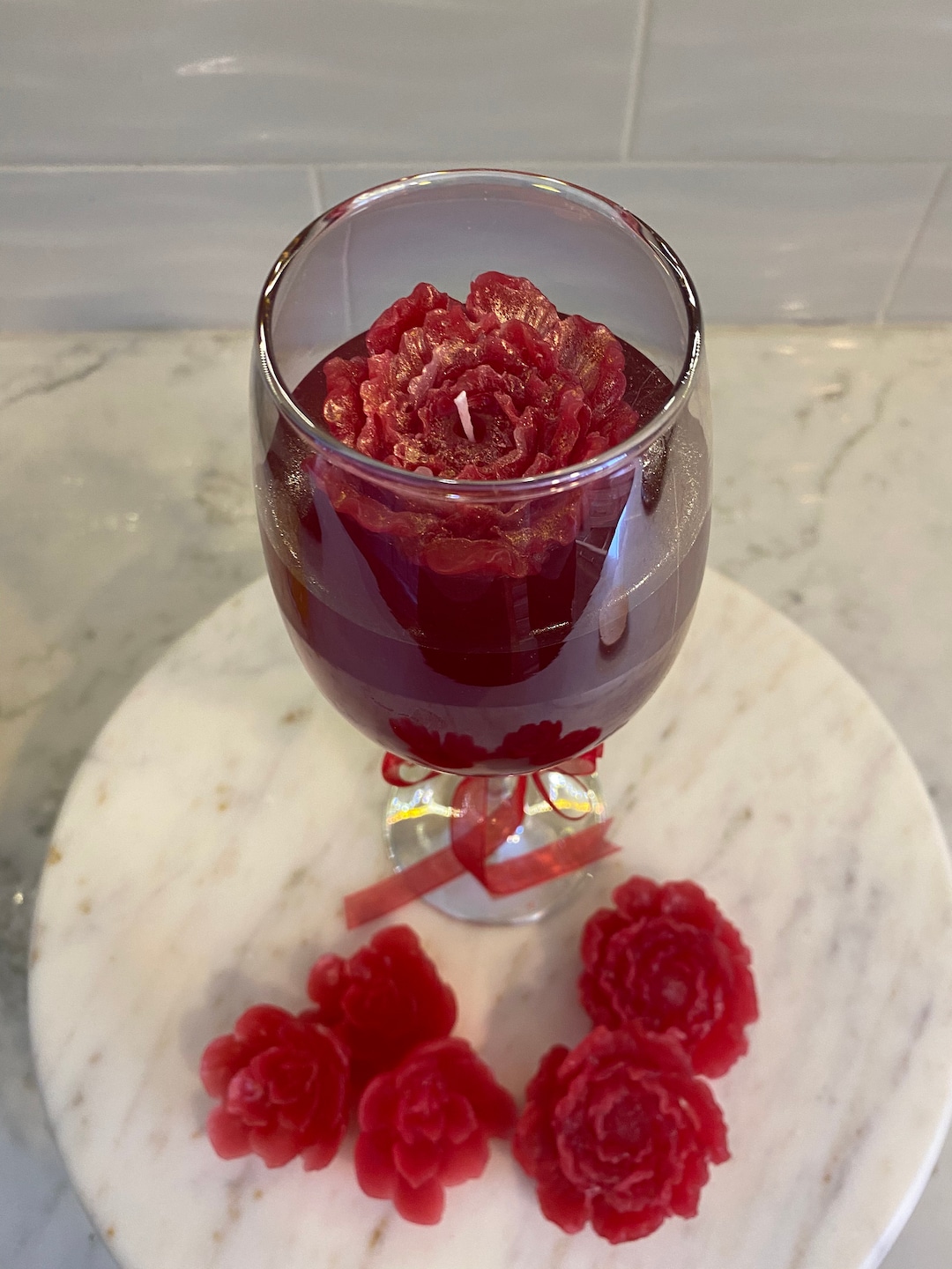 Red wine gel candle