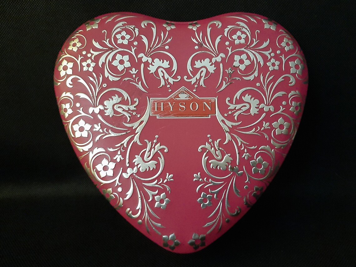 Heart shaped decorative tin metal box Vintage pink tin Etsy